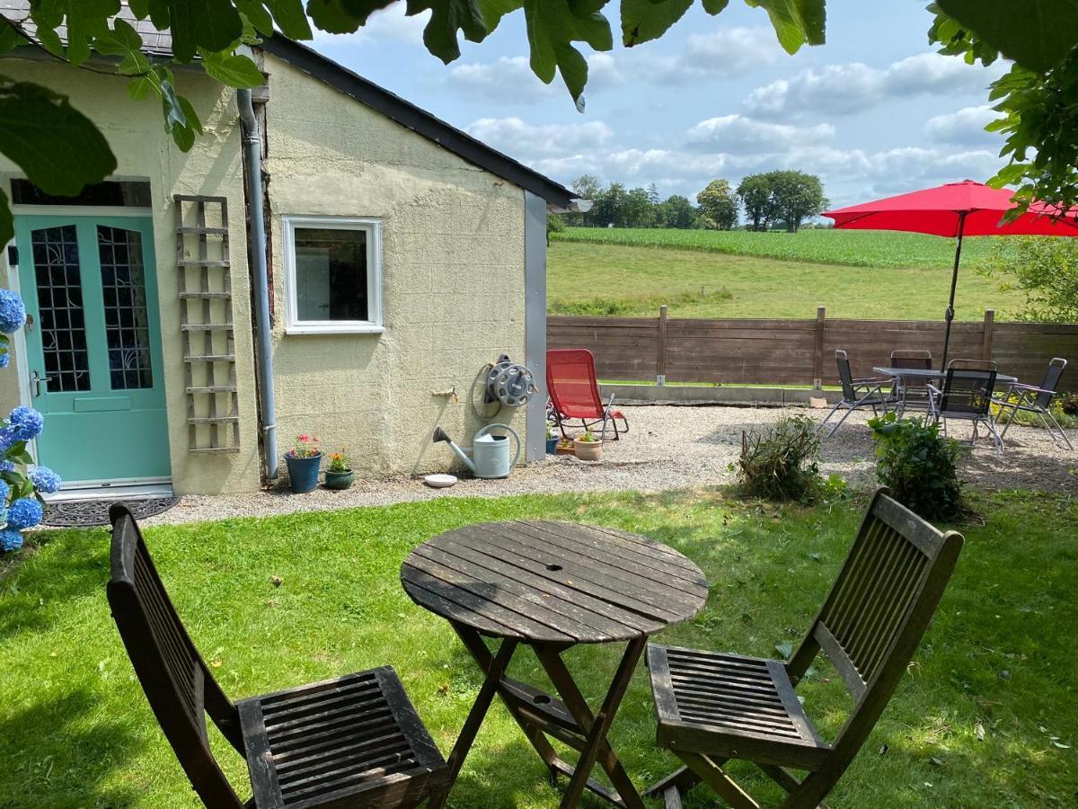 Mantilly Cottage Luaran gambar
